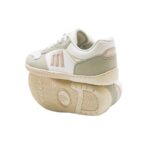 60840-free-aria-blanco-mustang