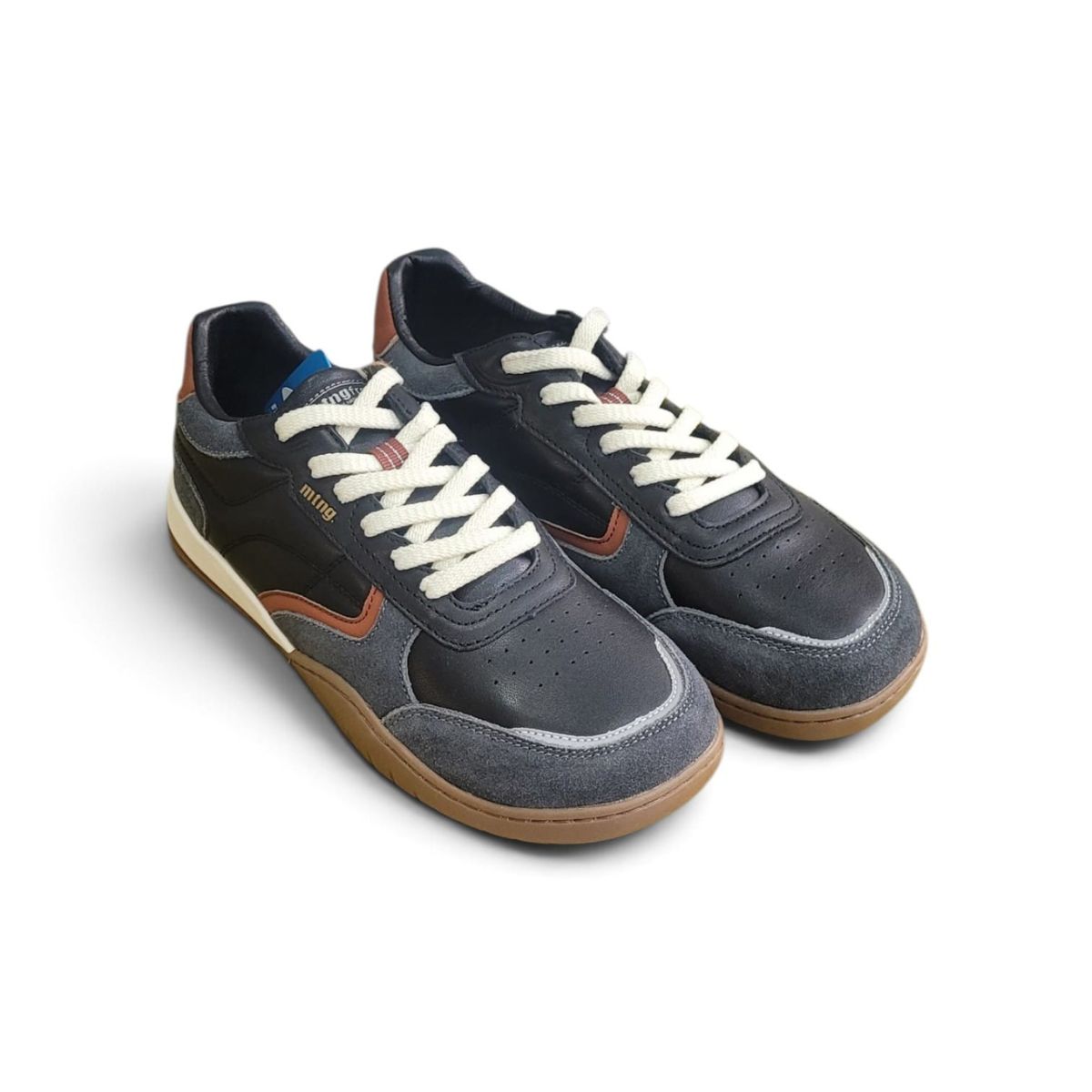 84856-free-orbit-mustang-negro